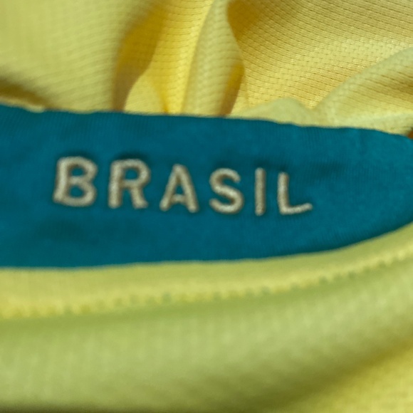 Nike XXL Brazil 2006-2008 National Football Team Jersey - Picture 13 of 13